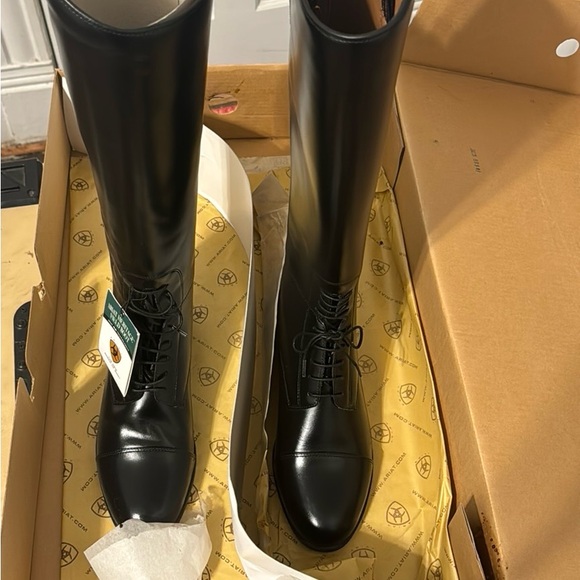 Ariat Heritage Tall Riding Boot. Never worn, still in original box. - Picture 5 of 6